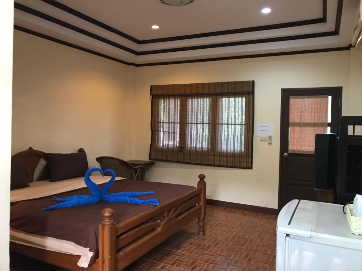 Jungle Hut Bungalows&Hotel Haad Chao Phao Zimmer foto