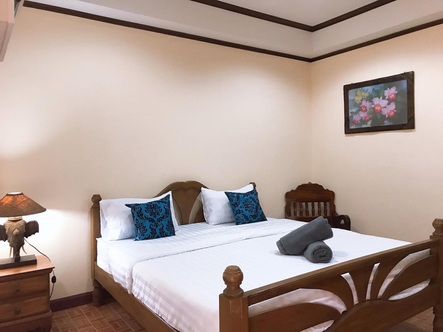 Jungle Hut Bungalows&Hotel Haad Chao Phao Zimmer foto