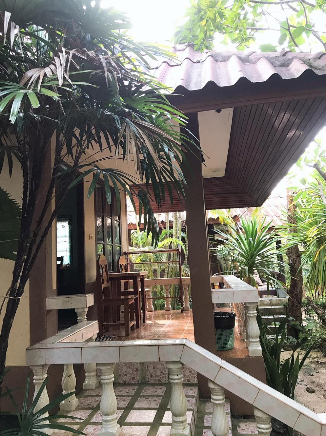 Jungle Hut Bungalows&Hotel Haad Chao Phao Zimmer foto